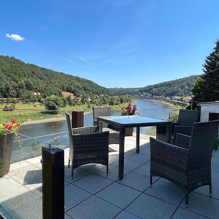 Saechsische-Schweiz-Ferienhaus-Wohnung-2-Mit-Hervorragendem-Panoramablick-Ueber-Das-Elbtal Königstein Exterior foto